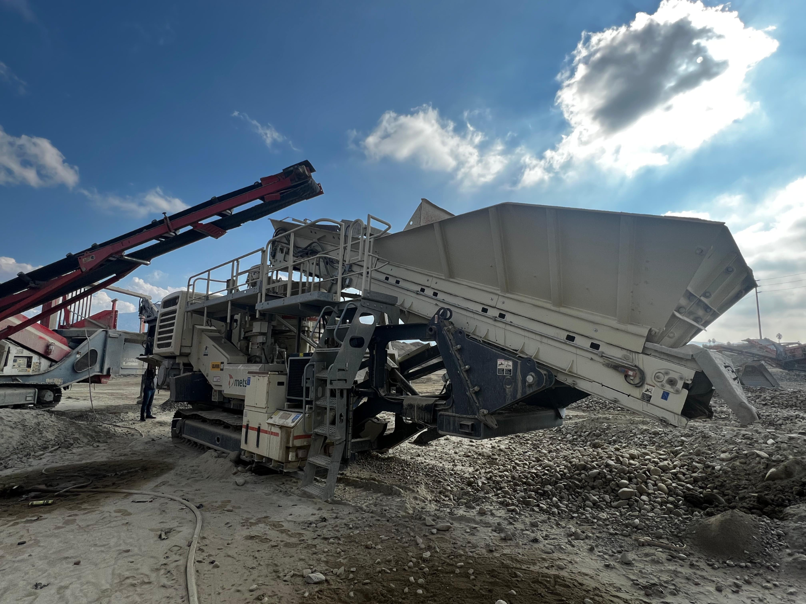 2018 METSO  LT300HP 