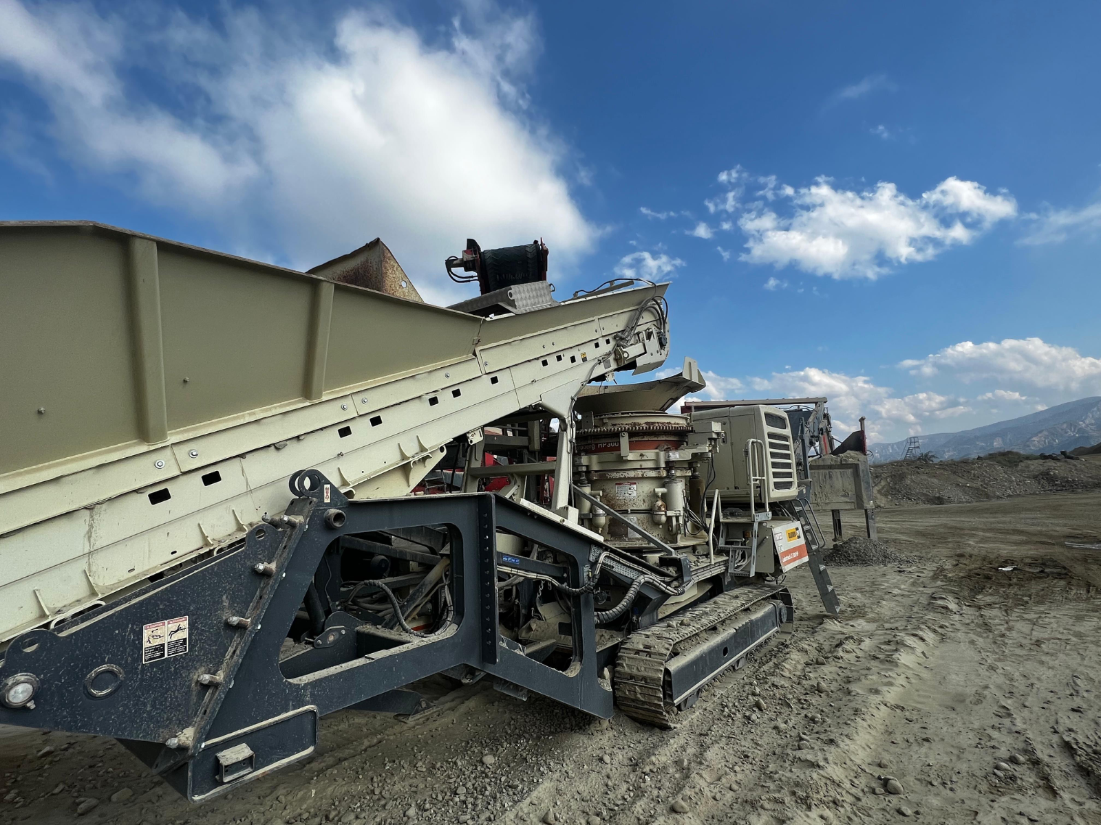 2018 METSO  LT300HP 