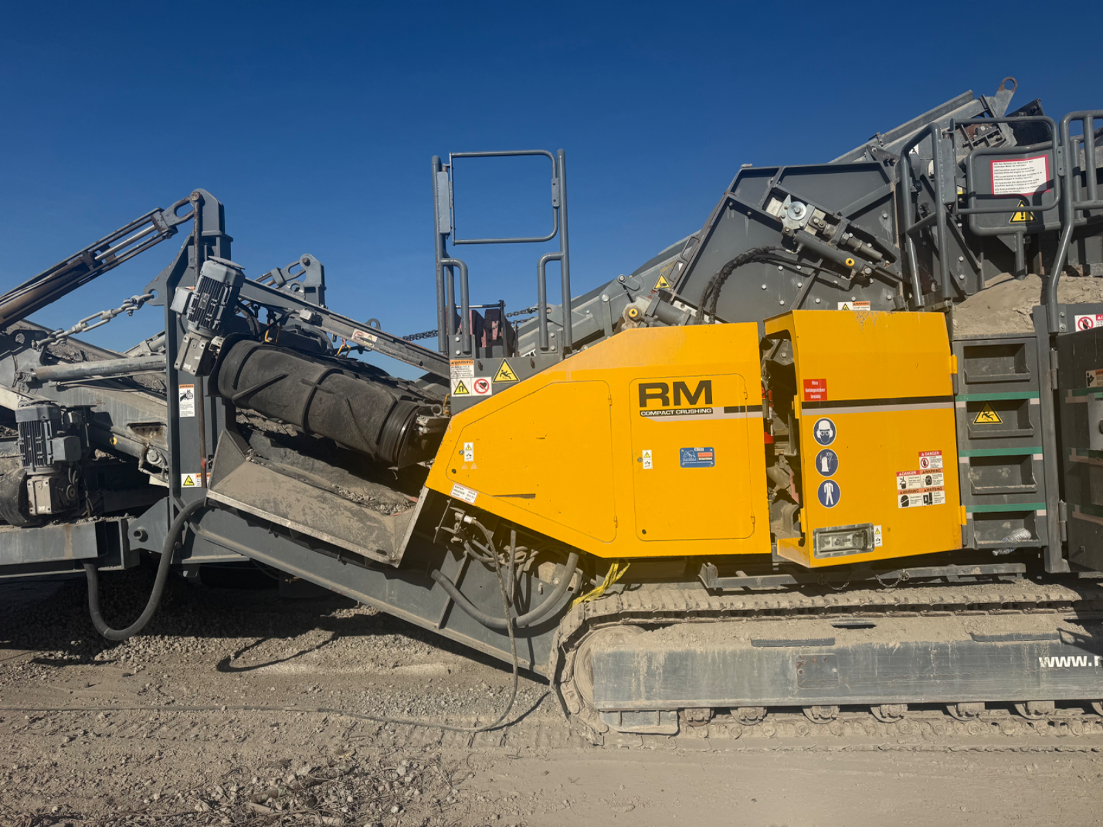 2019 RUBBLE MASTER RM100 