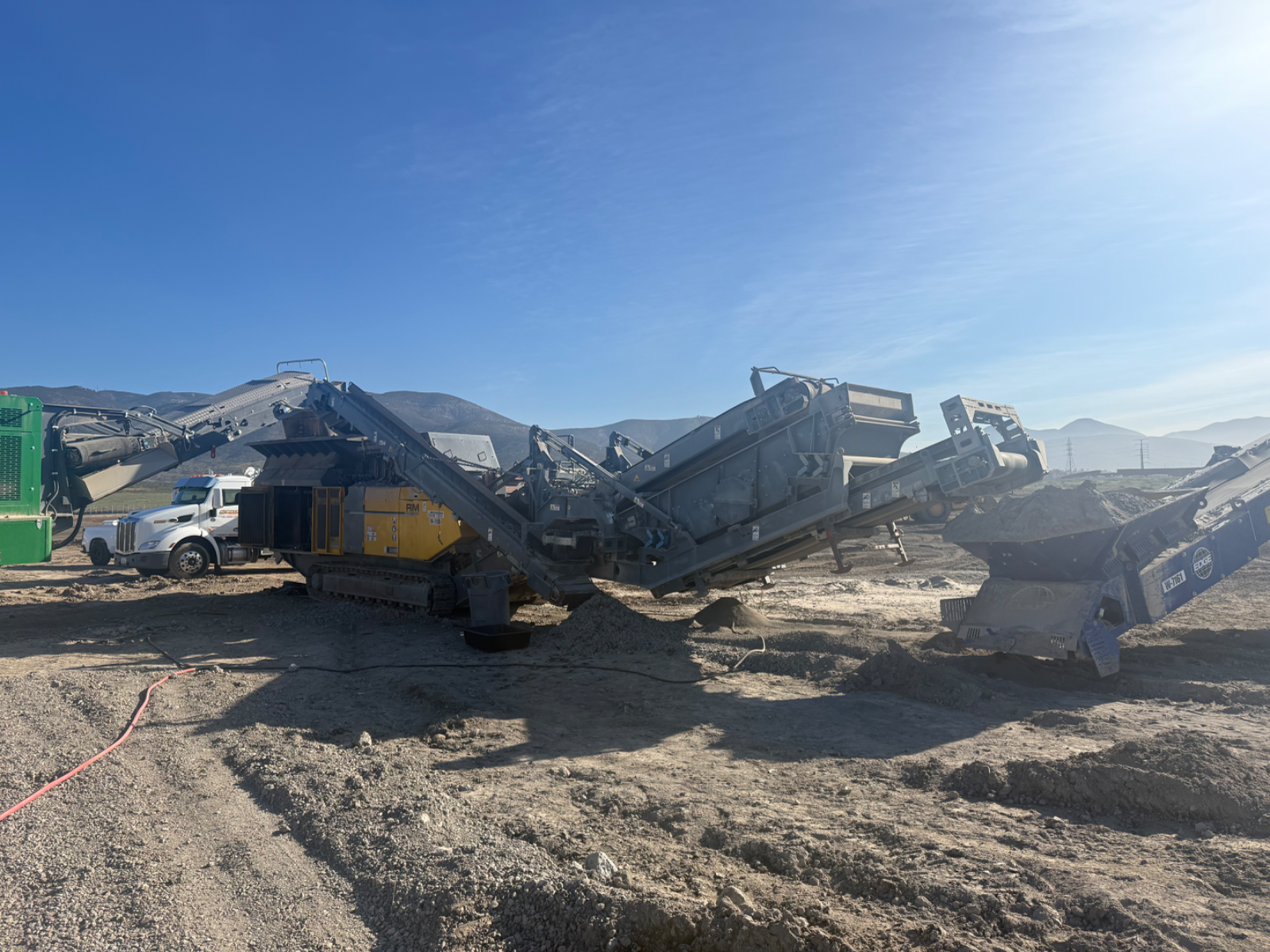 2019 RUBBLE MASTER RM100 