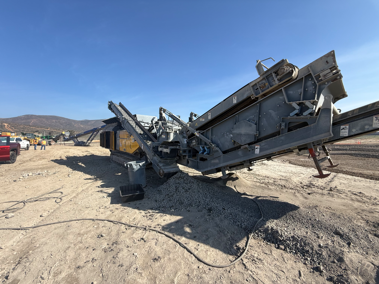 2019 RUBBLE MASTER RM100 