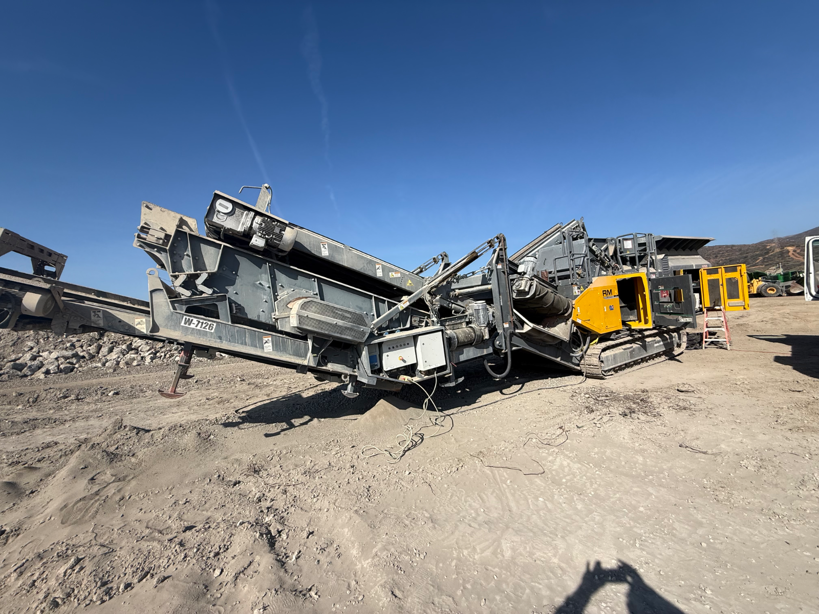 2019 RUBBLE MASTER RM100 