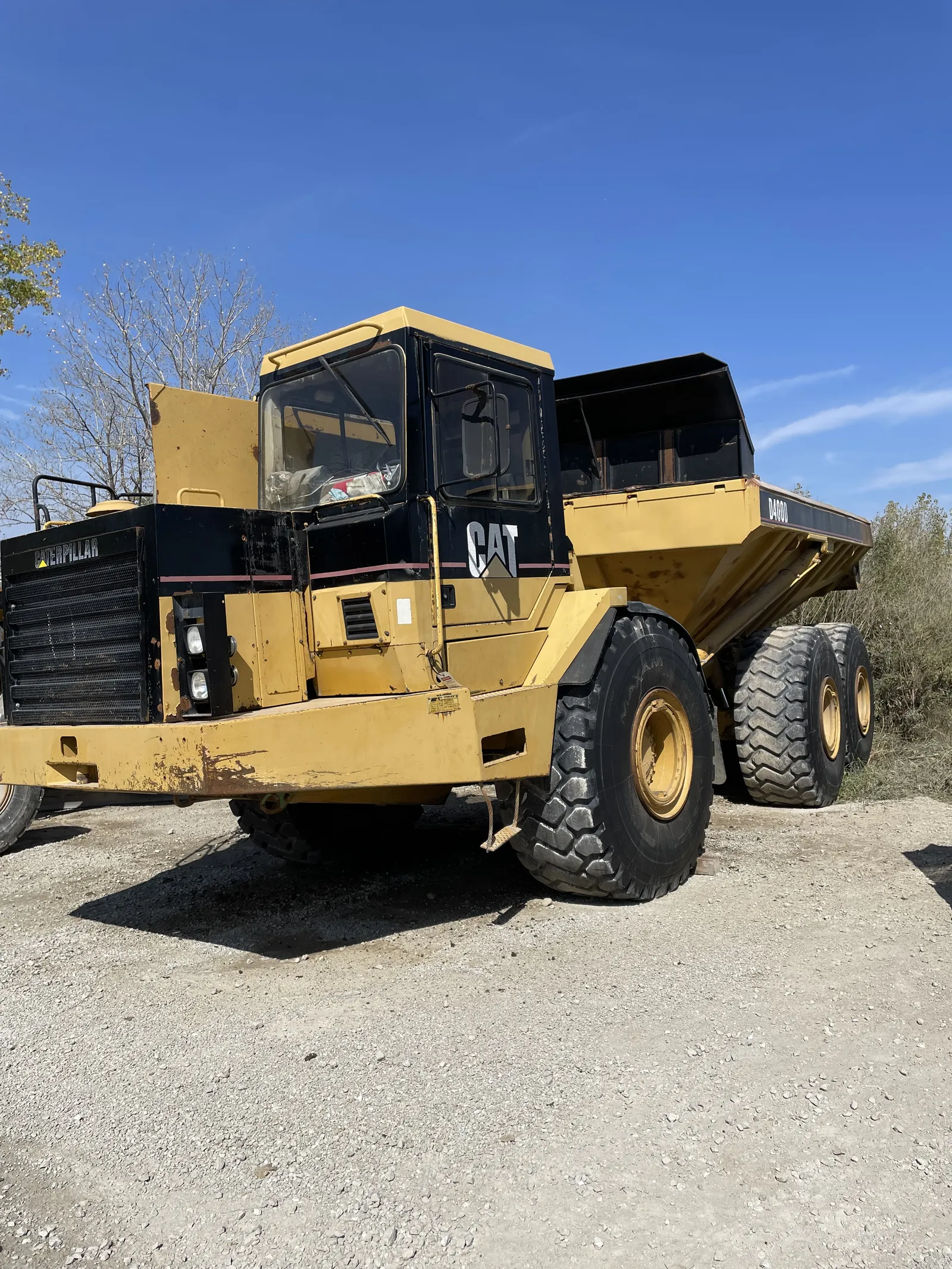 1993 CATERPILLAR  D400D BH-08 