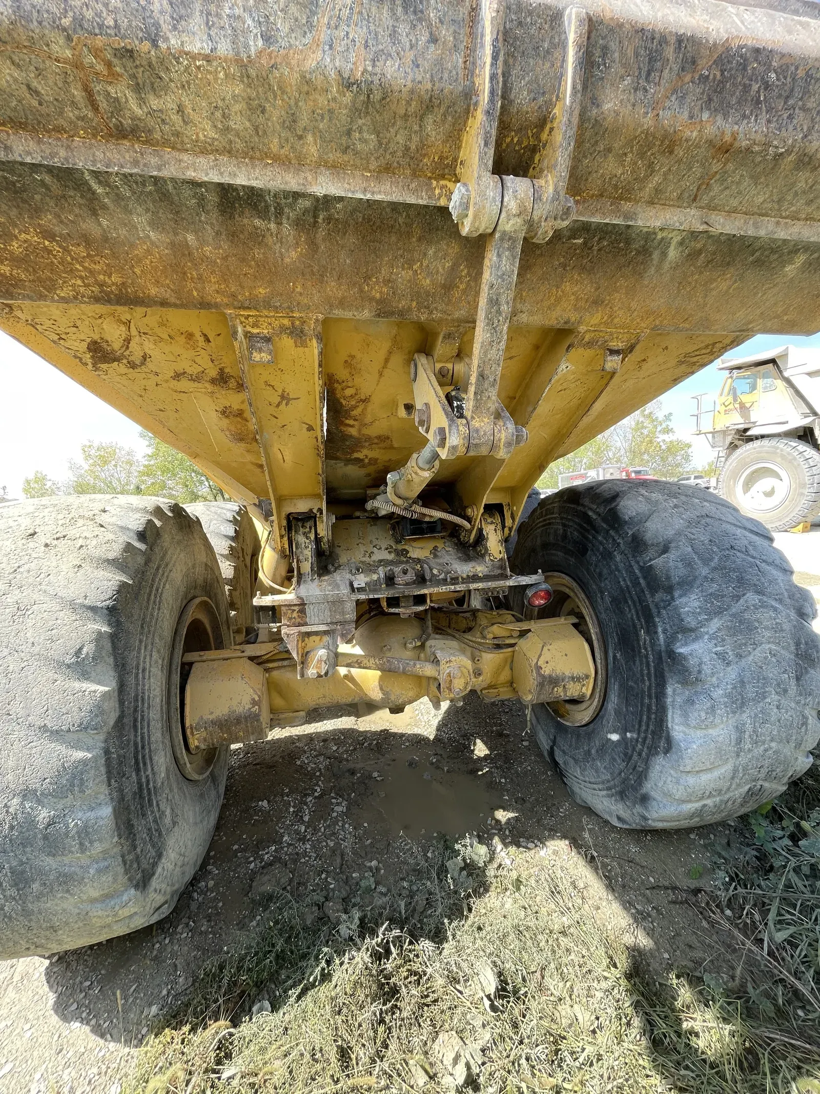 1993 CATERPILLAR  D400D BH-06 