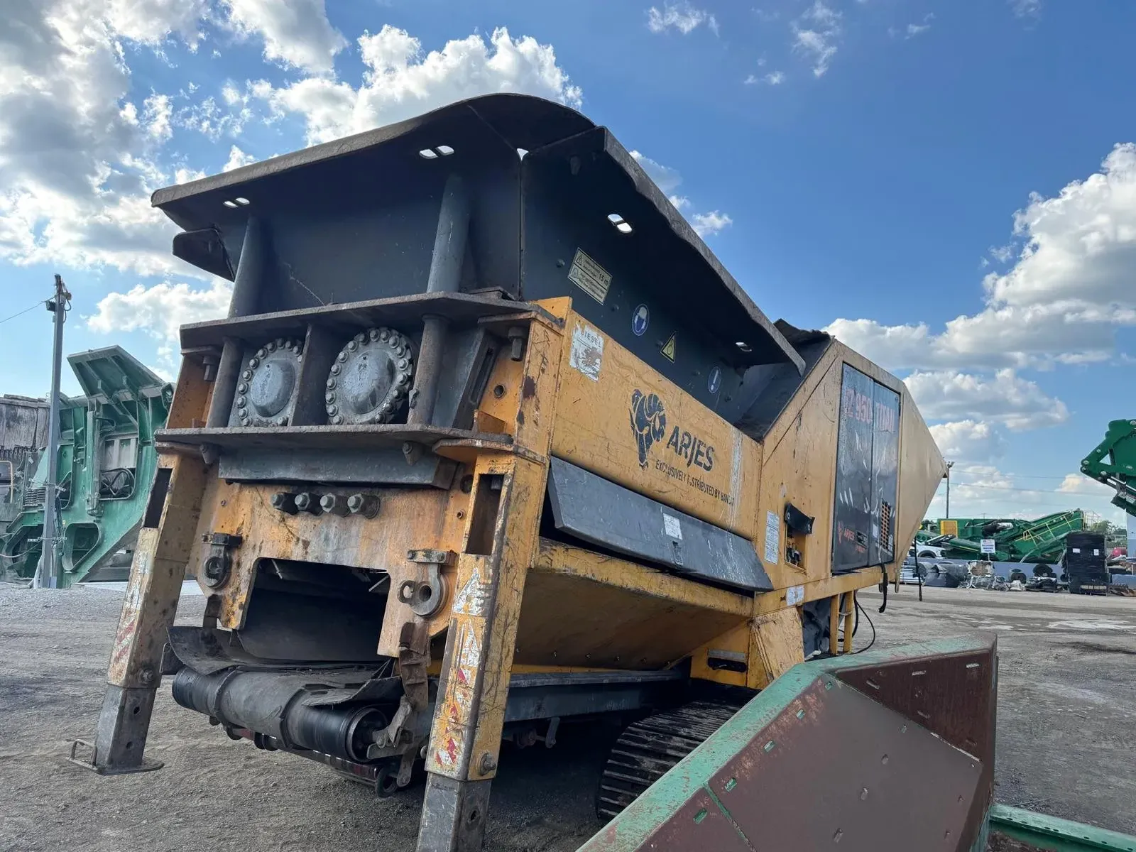 2019 ARJES  TITAN 950 