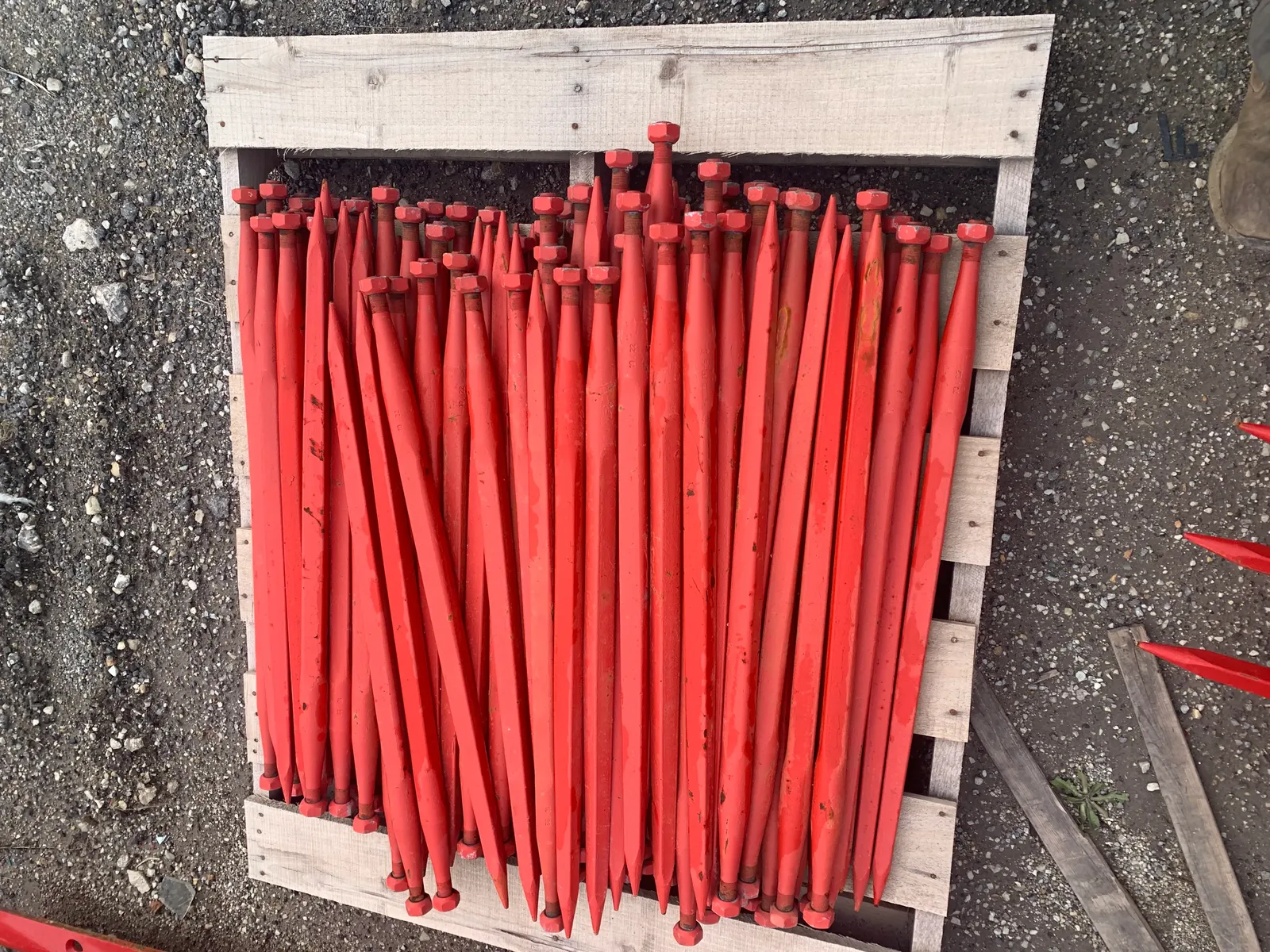 2023 MCCLOSKEY INTERNATIONAL  R230 