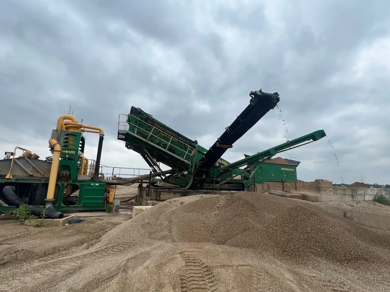 2018 MCCLOSKEY INTERNATIONAL  S190 3DT 