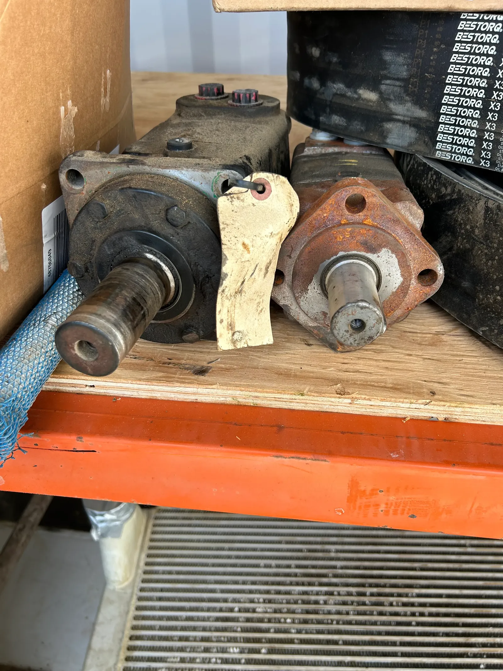 2017 MCCLOSKEY I54RV3HD 