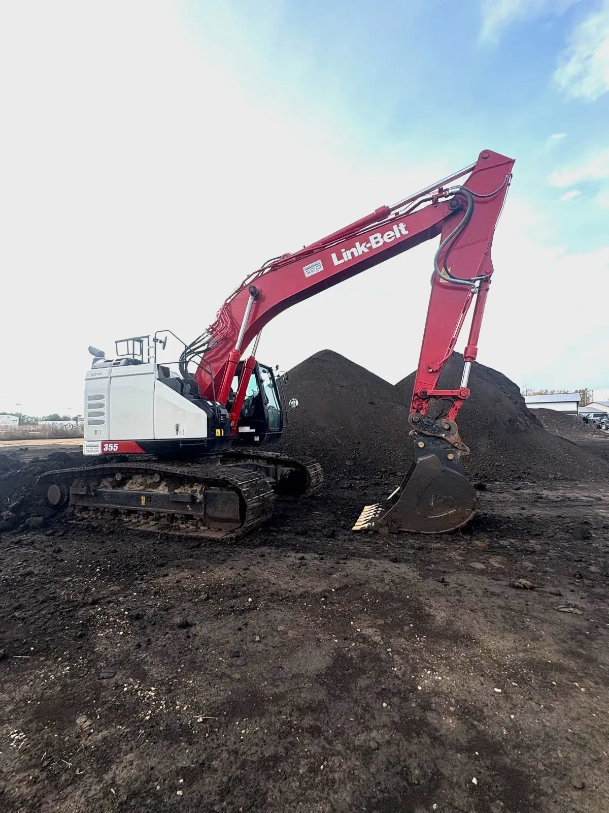 2023 LINK-BELT 355 X4S 
