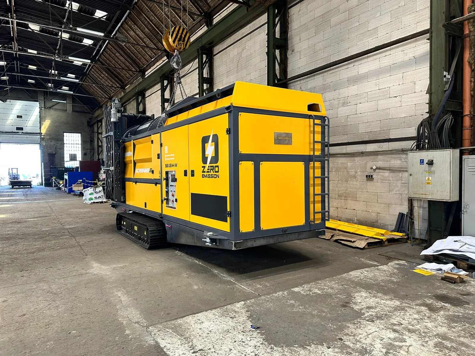 2026 SCREENBEE SB1544W 