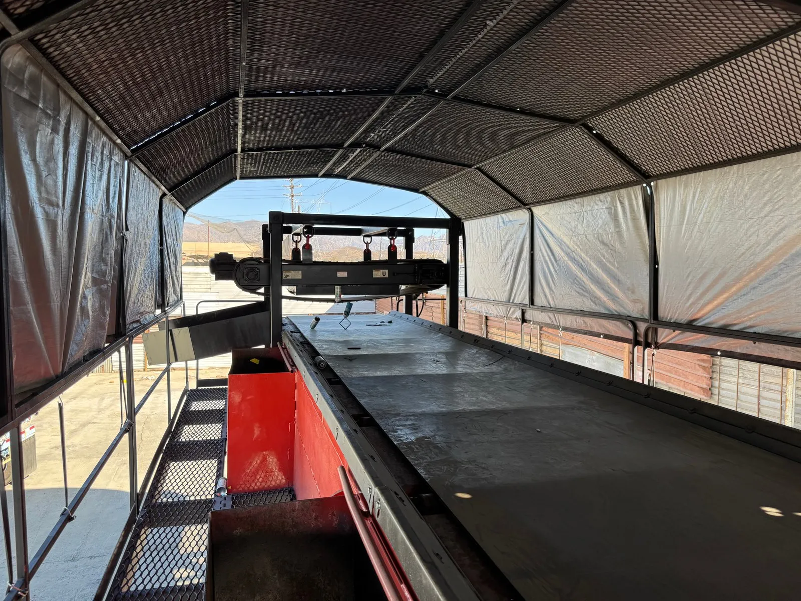 2020 S2C 8 MAN PICKING STATION 