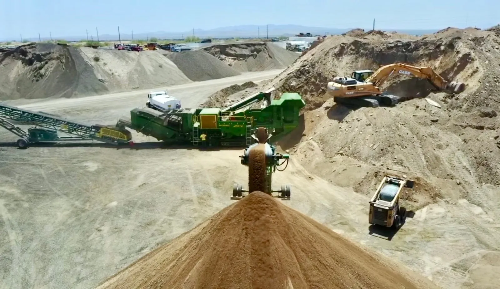 2025 MCCLOSKEY I54RV3 