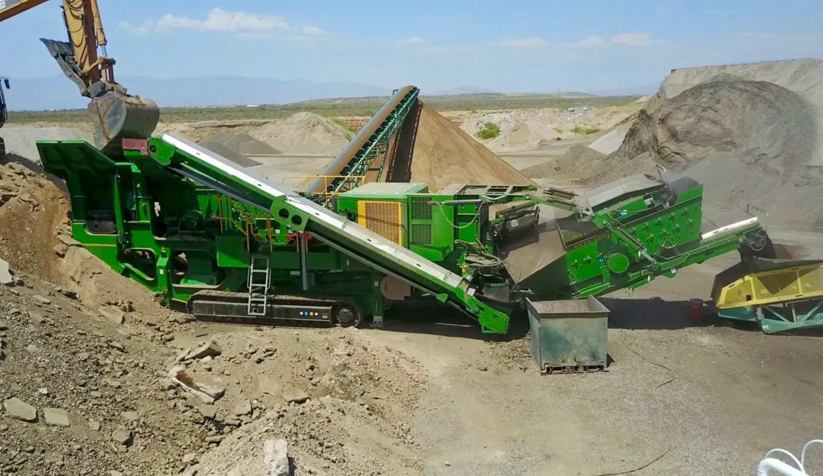 2025 MCCLOSKEY I54RV3 